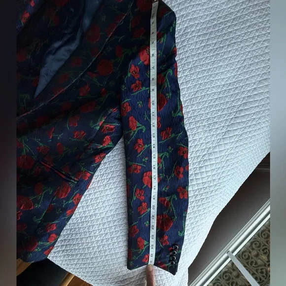 Navy Men's Print Blazer with Red Poppy Print 38R